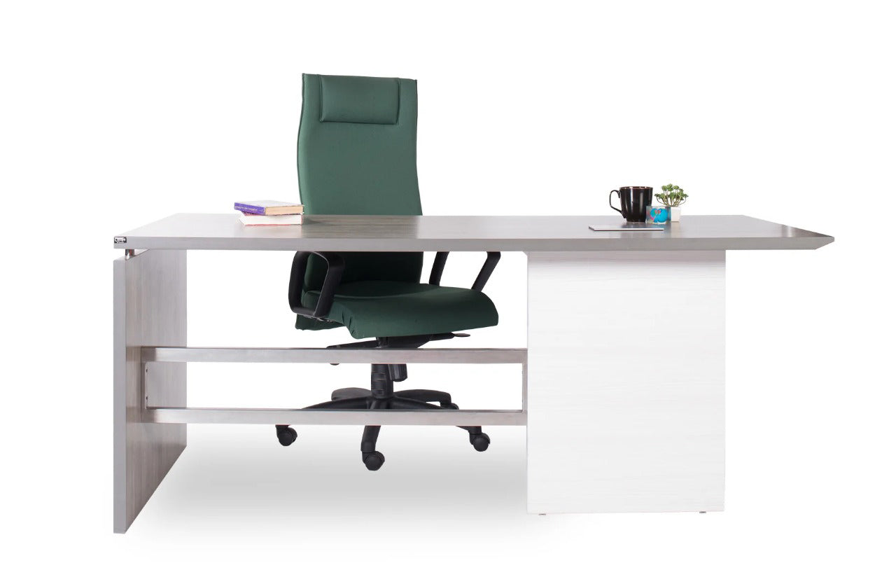 REVAKI – Desks, view 1 of 2 by PFI