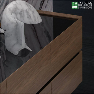 Finito Dresser